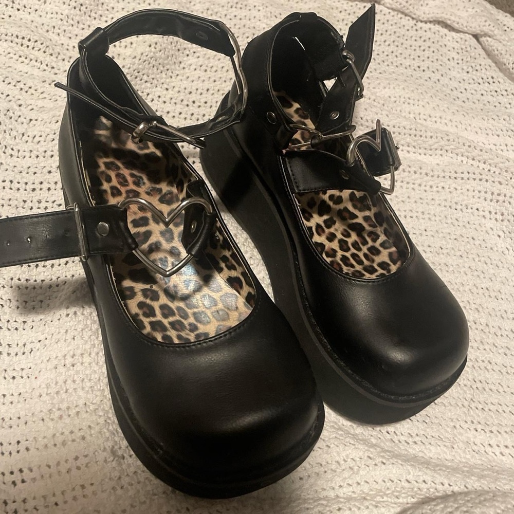 Chic Black Platform Damonia Mary Jane’s